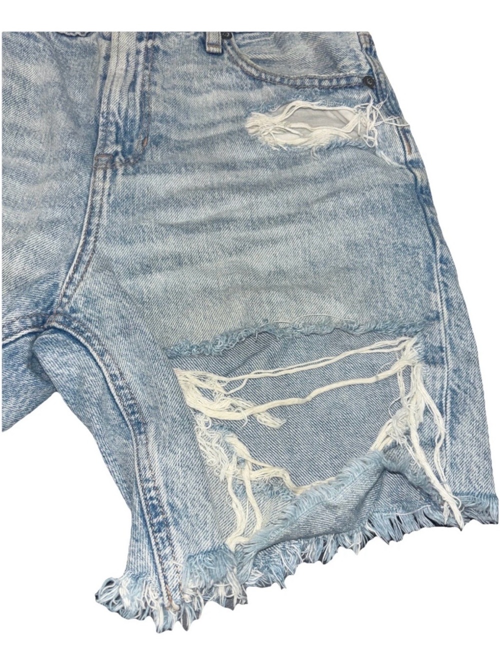 American Eagle Outfitters Light Wash Distressed Denim Shorts Women’s size 0 - Picture 2 of 5